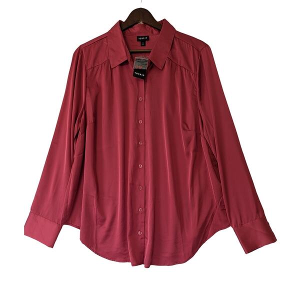 Torrid Madison Satin Button-Up Long Sleeve Shirt in Holly Berry Womens Large New - Picture 1 of 9